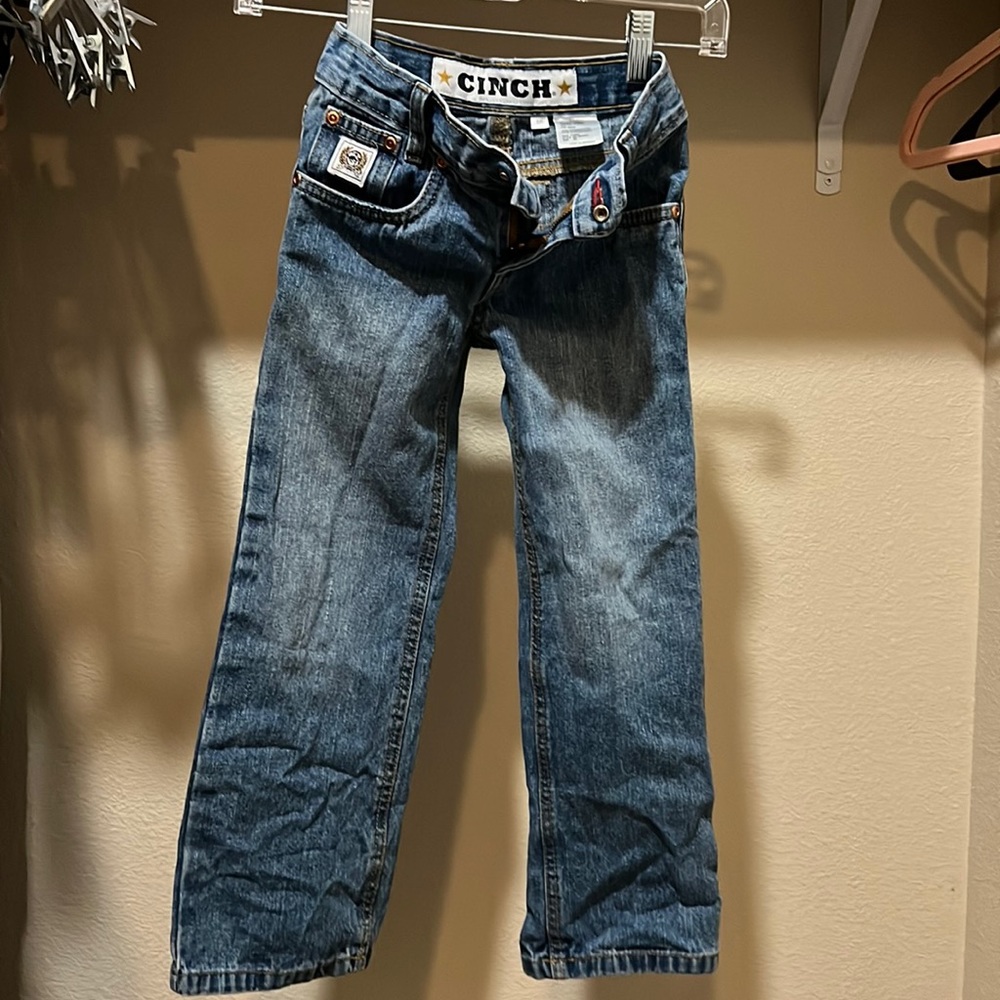 Boys Cinch white label 5R relax fit boot cut only wore twice. New